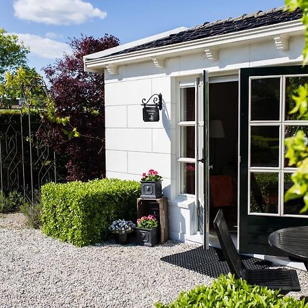 B&B Wilhelmina'S Cottage Ridderkerk Bagian luar foto